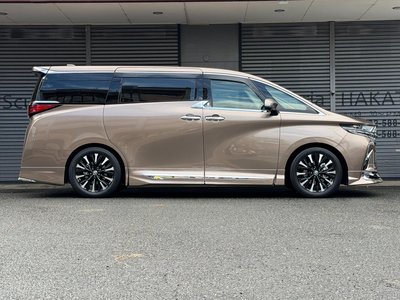 2025 Toyota ALPHARD 照片 4