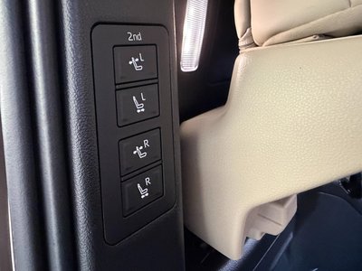2025 Toyota ALPHARD 照片 41