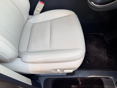 2025 Toyota ALPHARD 照片 14