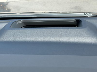 2025 Toyota ALPHARD 照片 17