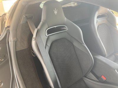 2022 Maserati MC20 photo 8