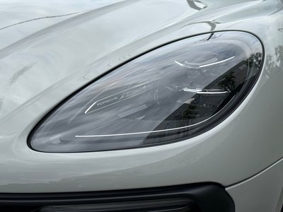 2025 Porsche MACAN — миниатюра 33