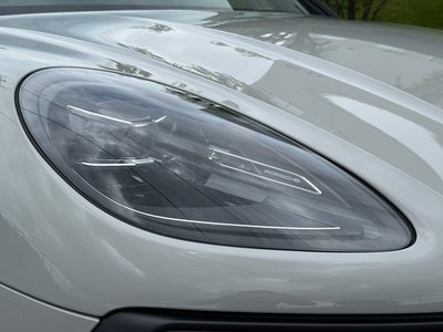 2025 Porsche MACAN — миниатюра 32