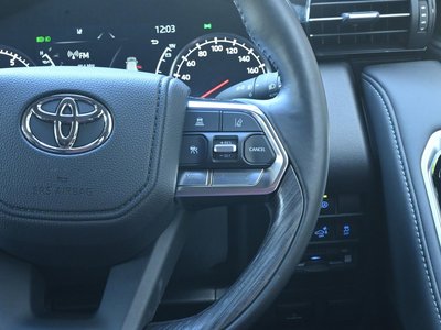 صورة مصغرة 52 لـ 2025 Toyota LAND CRUISER 300
