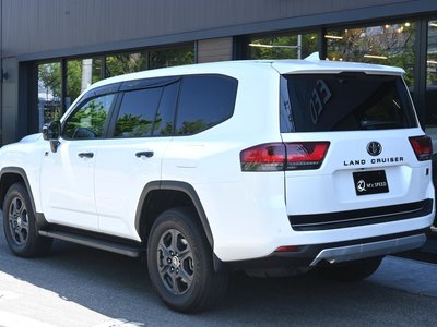 صورة مصغرة 6 لـ 2025 Toyota LAND CRUISER 300