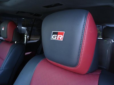 صورة مصغرة 54 لـ 2025 Toyota LAND CRUISER 300
