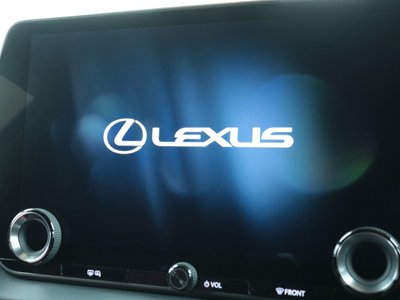 2023 Lexus RX — миниатюра 16