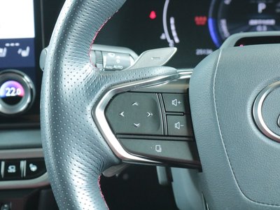 2023 Lexus RX — миниатюра 40