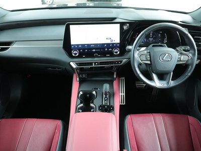 2023 Lexus RX — миниатюра 21