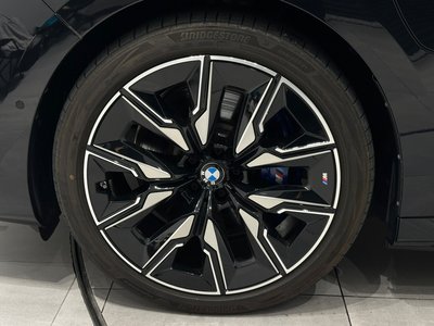 2025 BMW I7 thumbnail 57