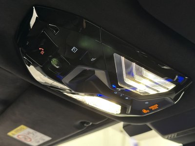 2025 BMW I7 thumbnail 24