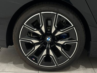 2025 BMW I7 thumbnail 56