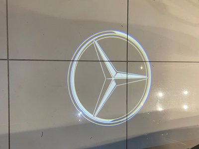 2023 Mercedes-BENZ EQE photo 6