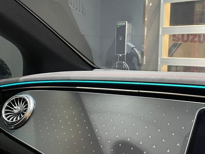 2023 Mercedes-BENZ EQE thumbnail 74