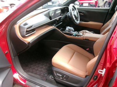 2024 Toyota CROWN SPORT photo 5
