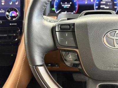 2024 Toyota VELLFIRE photo 5