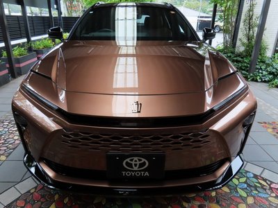 2025 Toyota CROWN ESTATE photo 7