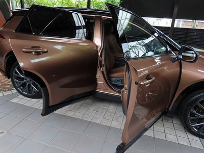 2025 Toyota CROWN ESTATE thumbnail 46