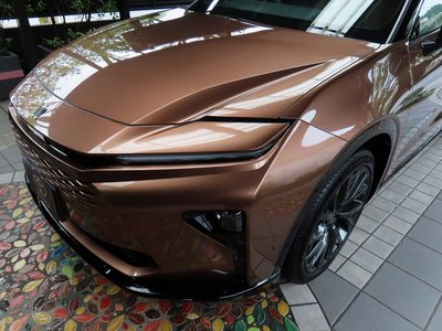 2025 Toyota CROWN ESTATE thumbnail 30