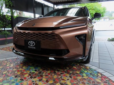 2025 Toyota CROWN ESTATE thumbnail 43