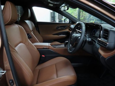 2025 Toyota CROWN ESTATE thumbnail 50