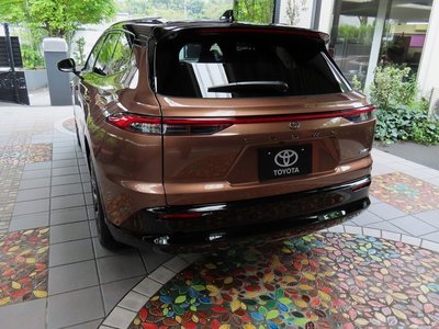 2025 Toyota CROWN ESTATE thumbnail 42
