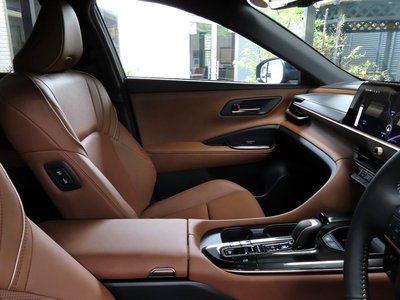 2025 Toyota CROWN ESTATE thumbnail 54