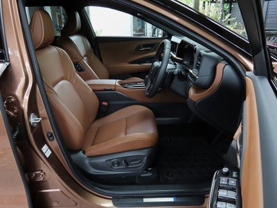 2025 Toyota CROWN ESTATE thumbnail 48
