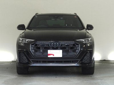 2024 AUDI Q8 photo 2