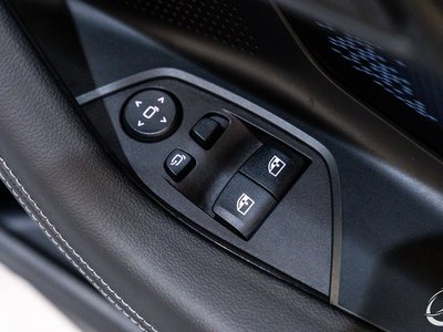 2024 BMW M2 COUPE thumbnail 39