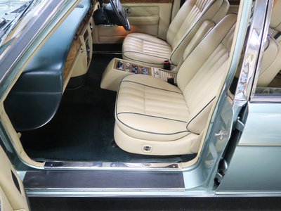 1995 ROLLS-ROYCE SILVER SPUR — фото 37