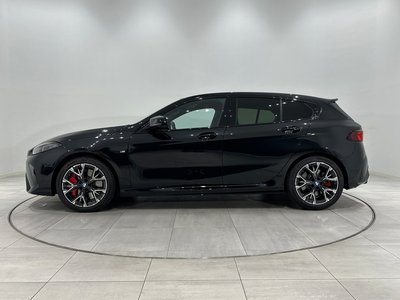 2025 BMW 1 SERIES photo 13