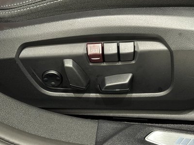 2025 BMW 1 SERIES thumbnail 24