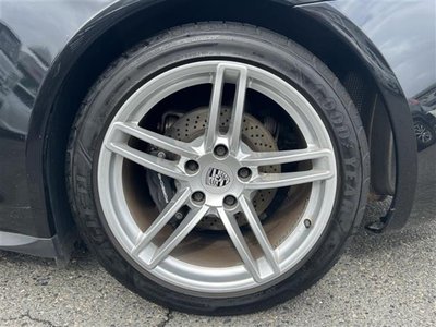 2013 Porsche 911 thumbnail 36