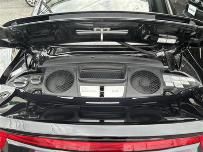 2013 Porsche 911 thumbnail 39