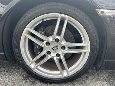 2013 Porsche 911 thumbnail 34
