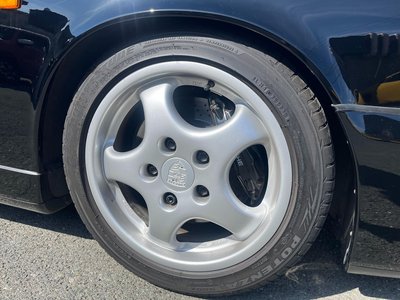 صورة مصغرة 12 لـ 1992 Porsche 911