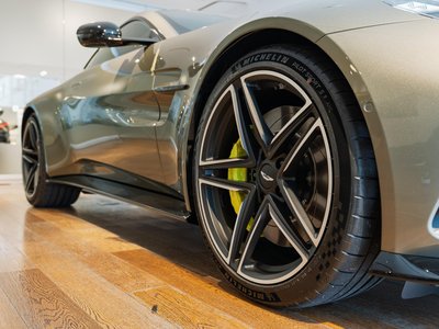 2026 Aston Martin VANTAGE photo 7