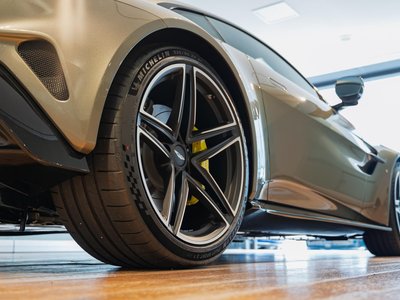 2026 Aston Martin VANTAGE photo 10