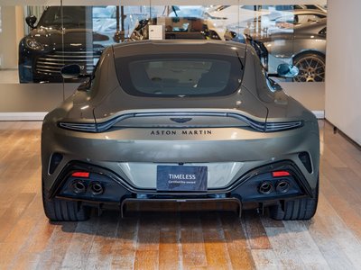 2026 Aston Martin VANTAGE photo 4
