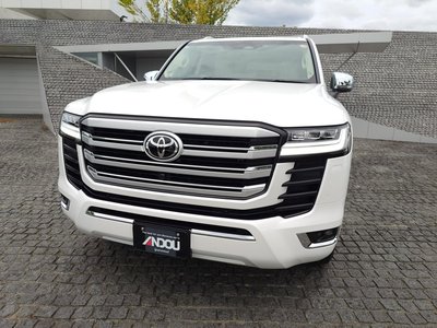 2025 Toyota LAND CRUISER 300 thumbnail 7