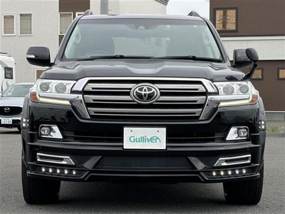 صورة مصغرة 2 لـ 2018 Toyota LAND CRUISER 200