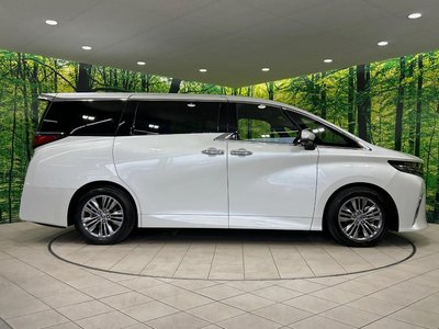 صورة 27 لـ 2024 Toyota ALPHARD