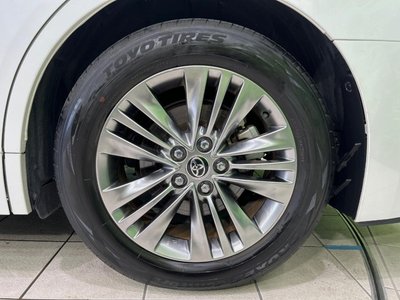 صورة 32 لـ 2024 Toyota ALPHARD