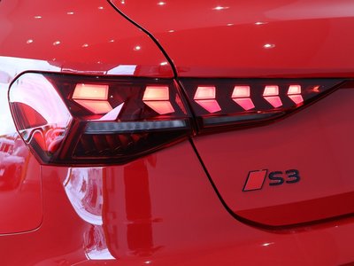صورة 8 لـ 2025 AUDI S3 SPORTBACK