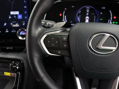 2023 Lexus NX — миниатюра 39
