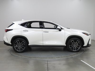 2023 Lexus NX — миниатюра 11