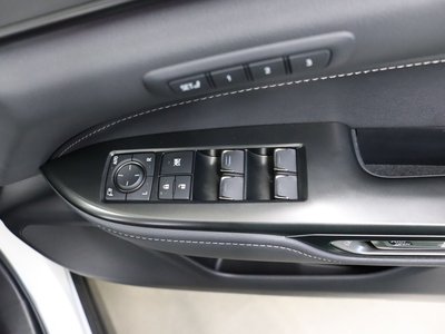 2023 Lexus NX — миниатюра 21