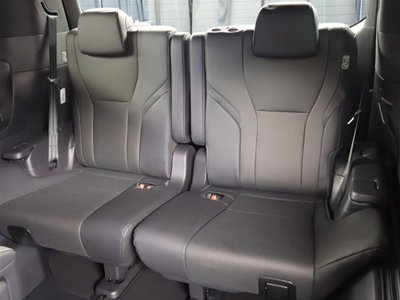 صورة 28 لـ 2024 Toyota ALPHARD