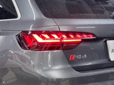 2021 AUDI RS4 AVANT photo 5